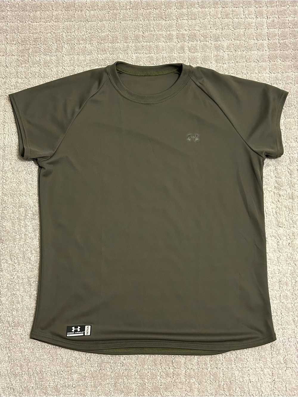 Under Armour Women’s Olive Green Short-Sleeve Performance Tee
